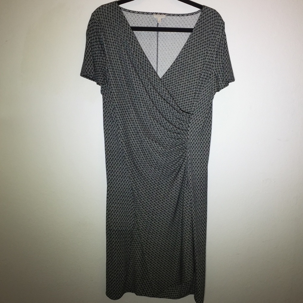 Talbots‎ Short Sleeve Black & White Knit Dress